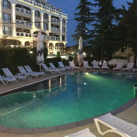 Sea Pearl Apartment